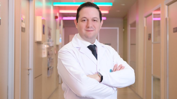 Op. Dr. Emre Ünal, NPİSTANBUL Hastanesi’nde